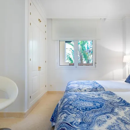 Mediterra Apartment *