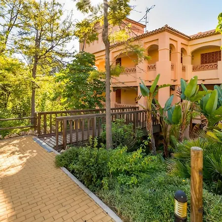 Mediterra Apartment *